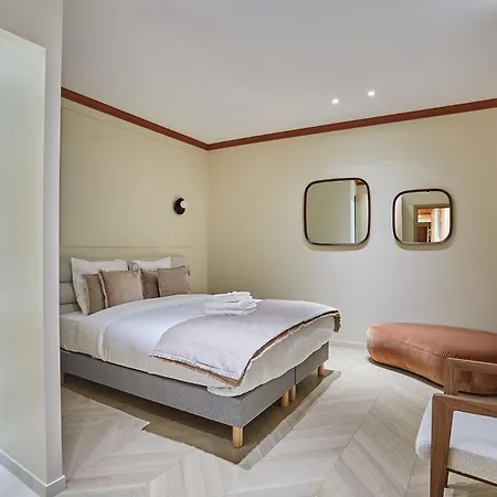 Διαμέρισμα 3 Bedrooms Center Of By Prestige