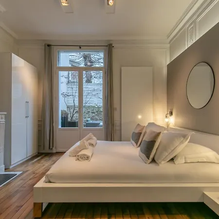 Appartamento Mba - Luxury Berthier Proche Des Ternes Parigi