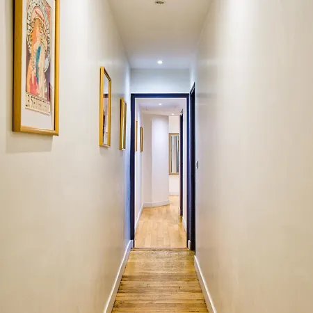 Apartment Du Louvre - Le Marais