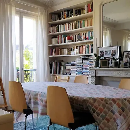 Apartment Cosy In Center Paris