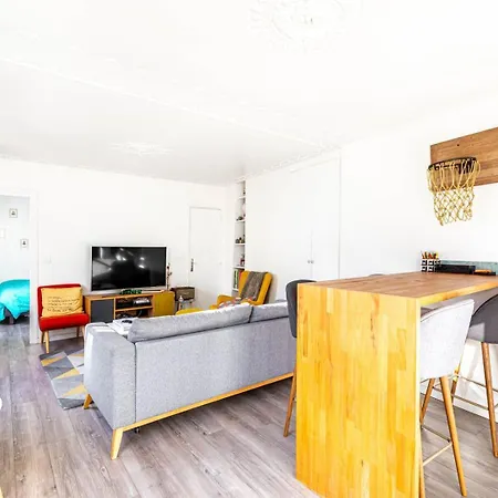 Guestready - Elevated Charm Near Notre-dame * Παρίσι