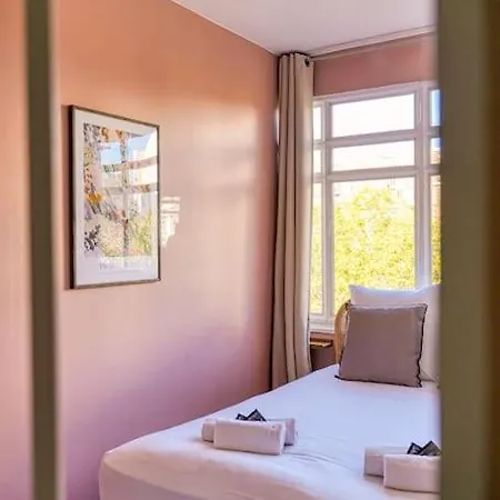 Rose Monceau Avec Sauna - Iv
