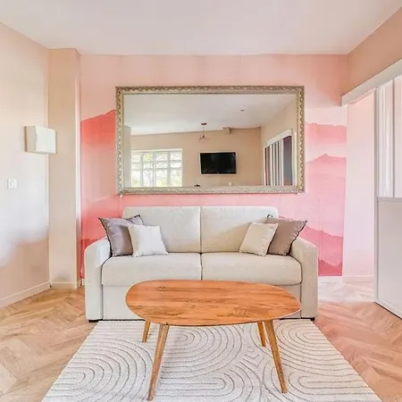 Rose Monceau Avec Sauna - Iv Paris