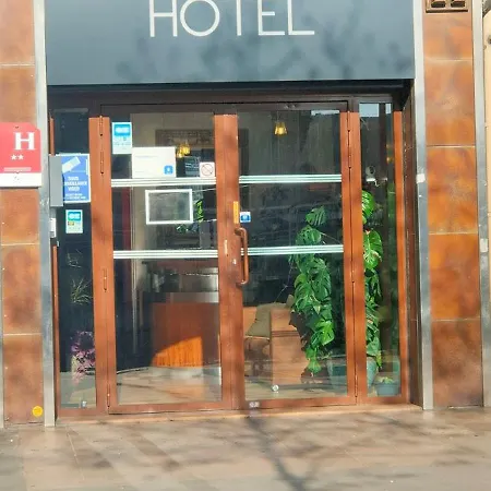 Modern Est Paříž
