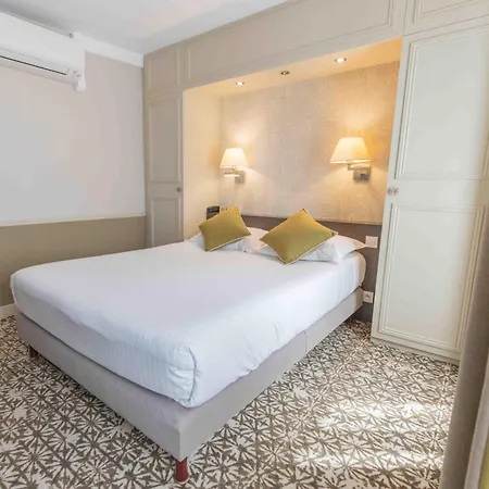 Hotel Passy Eiffel
