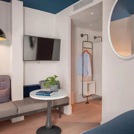 Hotel Belleval Paris