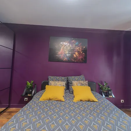 Eiffel Playcation Apartment