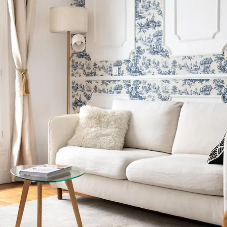 شقة Charming Parisian Flat Near Eiffel Tower *