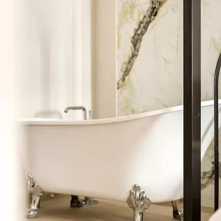 Апартаменты Luxury 5 Bedroom & 5 Bathroom - Eiffel Tower