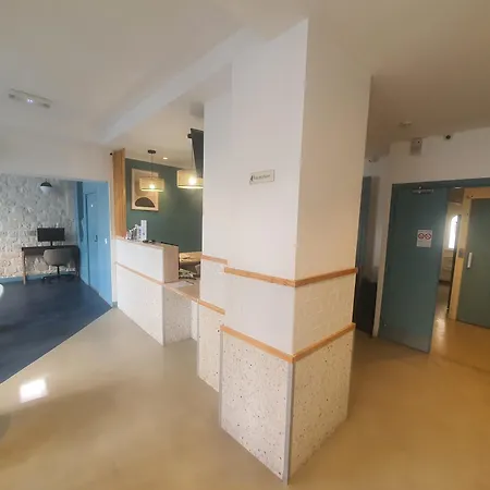 Hipotel Pere-lachaise Republique 3* Париж