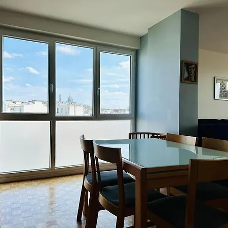 Daire Flat With Tour Eiffel View And Montmartre