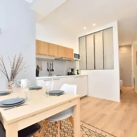Appartement Goodguest-appartement Design Et Cosy Batignolles