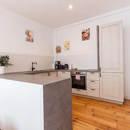 Loft House 2 Bedroom Bastille Ac By Lcc Agency Appartement Parijs