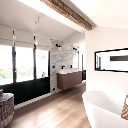 Luxueux Duplex 8p - Marais Avec Cinema *