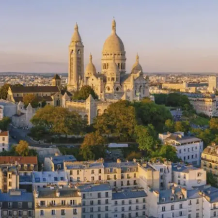Nid Douillet Gare Du Nord Montmartre Barbes * Париж