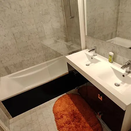 Apartment Avenue Victor Hugo - 16 - 4160 Paris