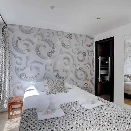 Bluestay 130 - A 2 * Париж