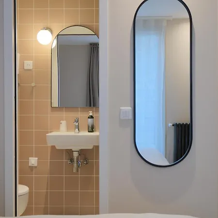 Hipotel Pere-lachaise Republique 3* Париж
