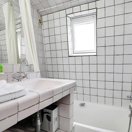 Cosy And Atypical Marais Balcony - 1 Bdr 2 P * Paris