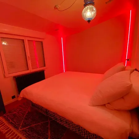 Calme Absolu Et Terrasse A Bastille Apartman *