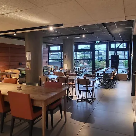 Ibis Budget Porte De La Chapelle - Arena Szálloda