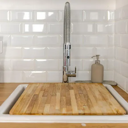 40sqm Flat Near Eiffel Tower Апартаменты