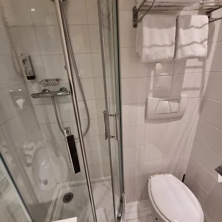 Hotell France Eiffel Paris