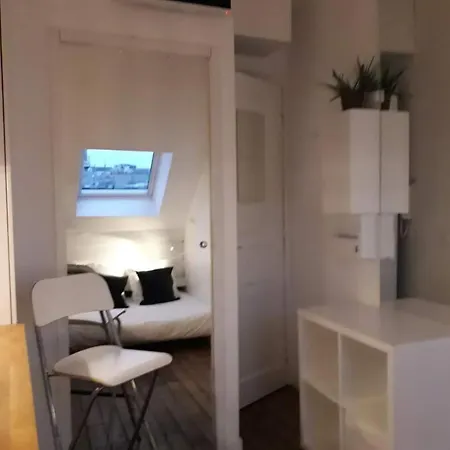 Apartment Coeur De Place Maubert Nid Equipe Dernier Etage Vue Ascenseur Climatisation *