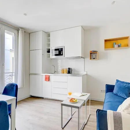 Bnbnova - Eiffel Tower & Invalides - 1br Апартаменты Париж