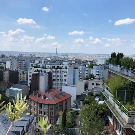 Apartment With Terrace And View Of