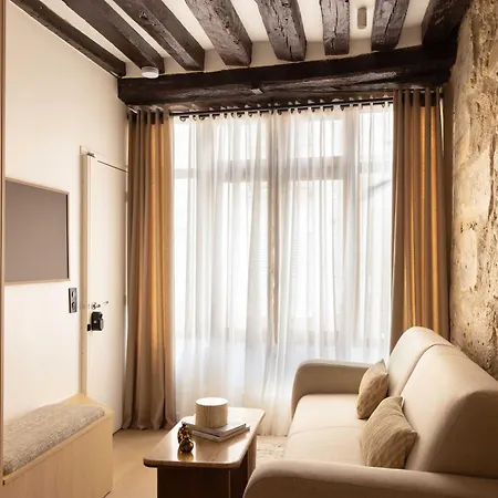 Modern -ac-1br-4p-pantheon Appartement *