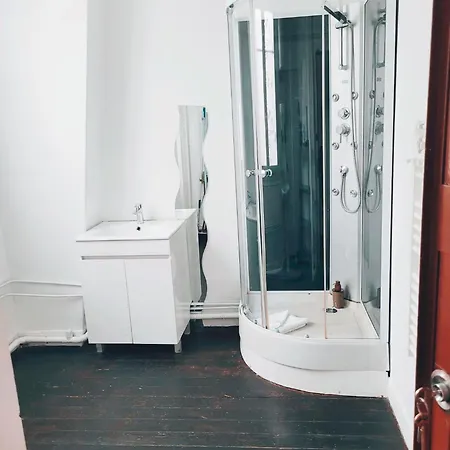 Location En Plein Coeur De N°21 Appartement Paris