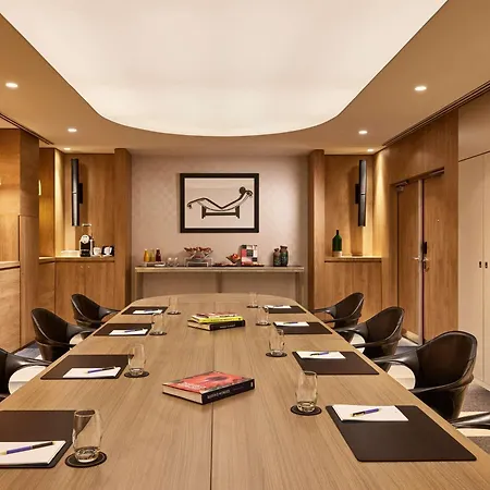 Szálloda Sofitel Arc De Triomphe 5*