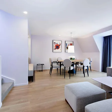 Sofitel Arc De Triomphe Szálloda
