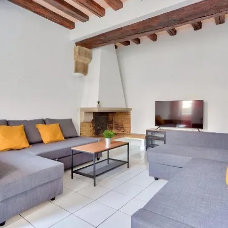 Apartment Neuf Quartier Emily In