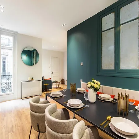 Authentic - 2br 6p - Quinze-vingts Apartman