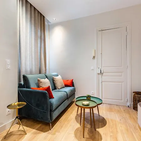 Authentic - 2br 6p - Quinze-vingts Párizs