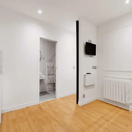 Comfortable - 1br 4p - Republique
