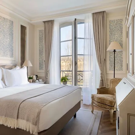 Du Quai Voltaire Hotel Paryż