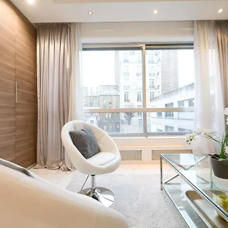 Modern & Peaceful 1bd By Champs-elysees With Ac Апартаменты Париж