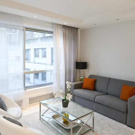 Апартаменты Modern & Peaceful 1bd By Champs-elysees With Ac