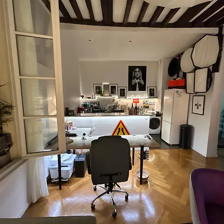 Fantastique Et Incroyable Le Marais Apartment Paris