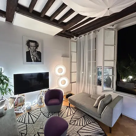 Apartment Fantastique Et Incroyable Le Marais Paris