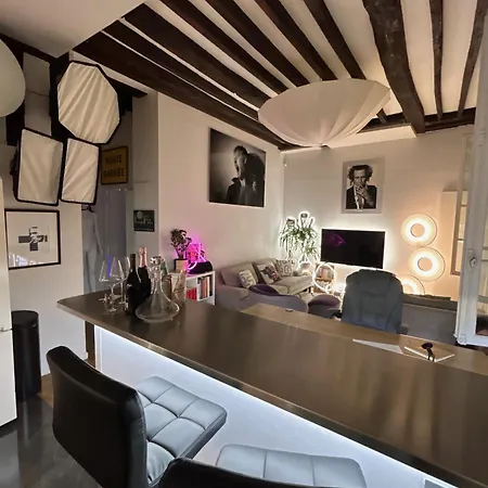 Fantastique Et Incroyable Le Marais Apartment Paris
