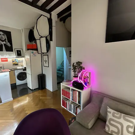 Apartment Fantastique Et Incroyable Le Marais Paris