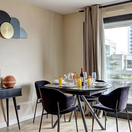 5020 Curial - Chic 19th Appartement Parijs