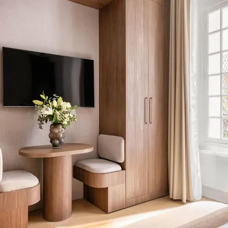 Exceptionnel Champ De Mars - 7 - 2p Apartment