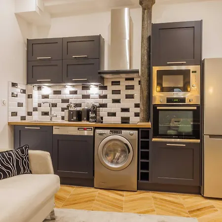 2br-6p - Gare De L'est Appartement *