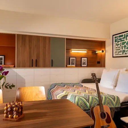 Yuna Montmartre - Appart hôtel 4*