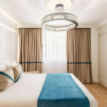 Apartment Merveil - Luxury - Marais - Lenoir I Paris
